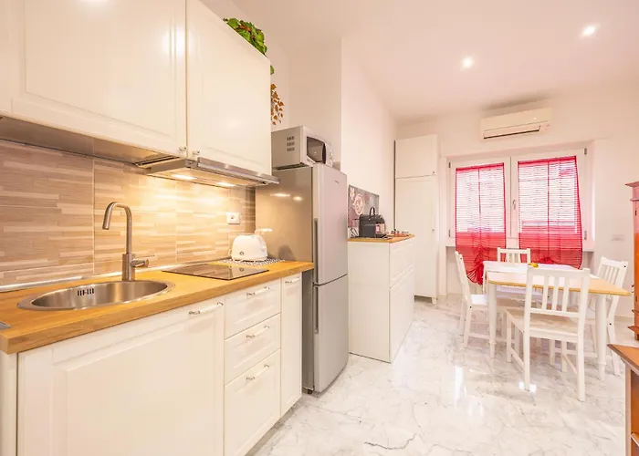 Vatican Loft For Near Metro Station Apartment *